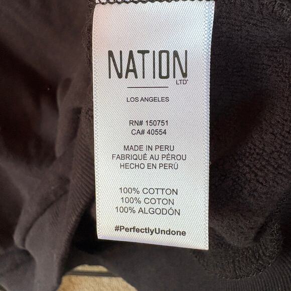 Nation Wyatt V-Neck Black Sweatshirt Classic Varsity Lounge Quiet Luxury Small - Picture 8 of 9
